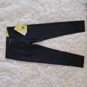 Athletic Leggings Girls Size 6/6X All In Motion Target